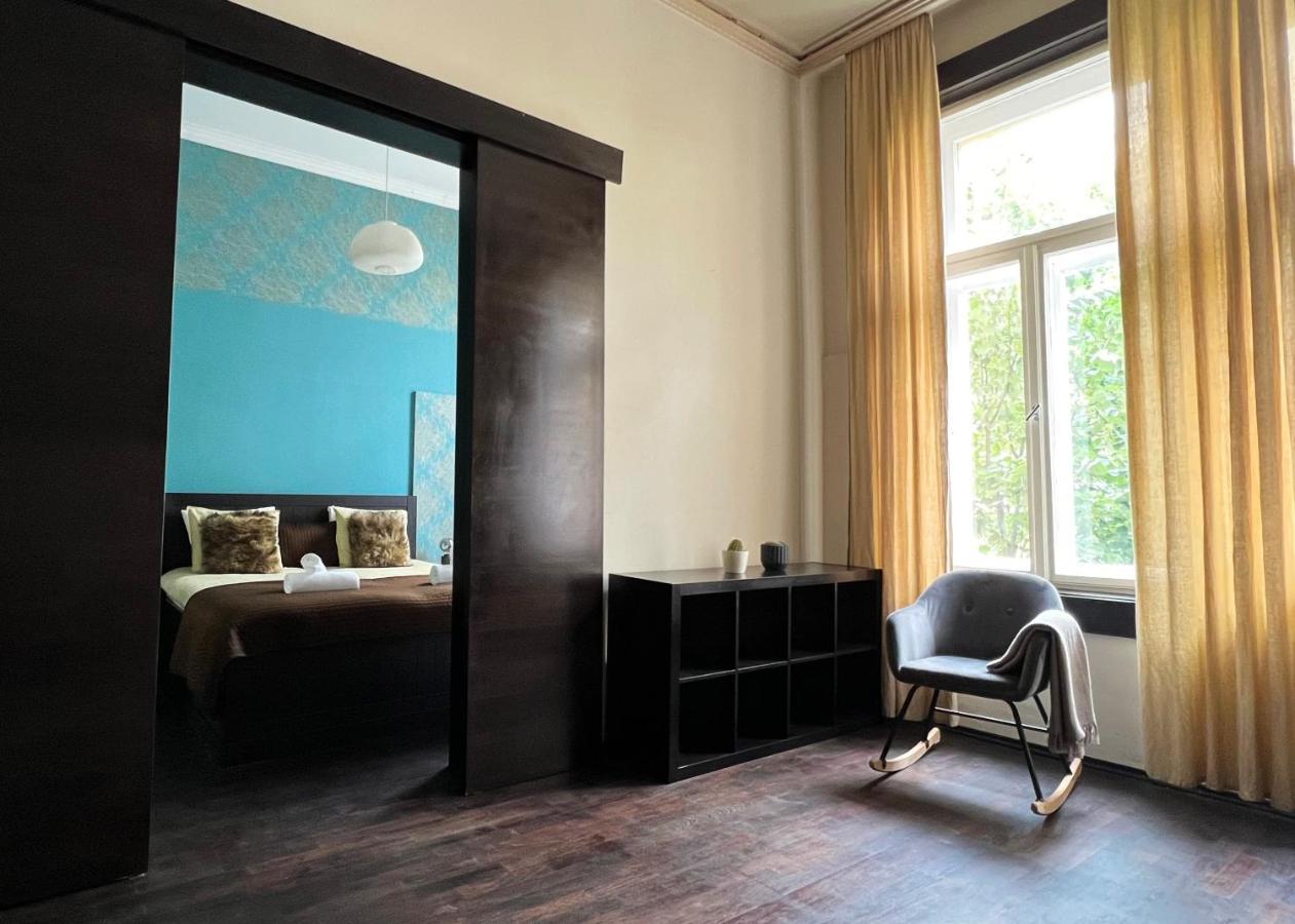 Apartamento Deluxe Cosmopolitan Budapest, With Private Parking *