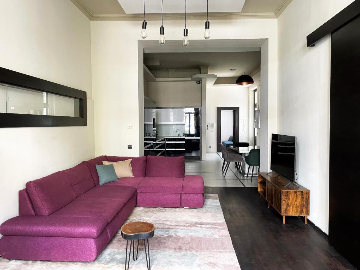 Apartamento Deluxe Cosmopolitan Budapest, With Private Parking Budapest