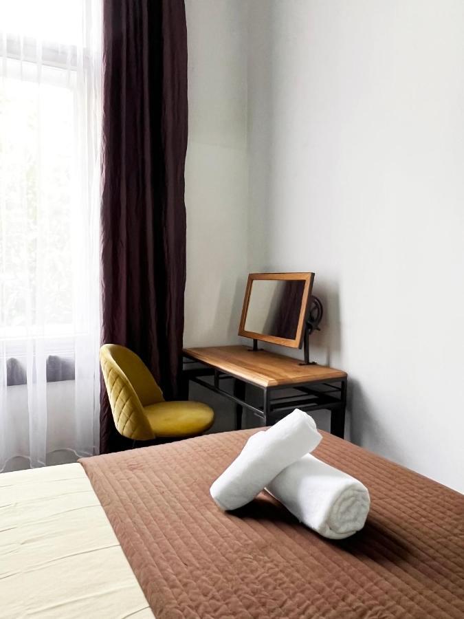 Deluxe Cosmopolitan With Free Parking Apartment Budapest